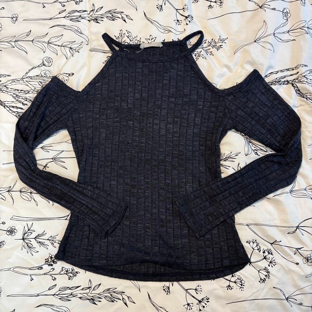 Unbranded Women's Navy and Black Blouse